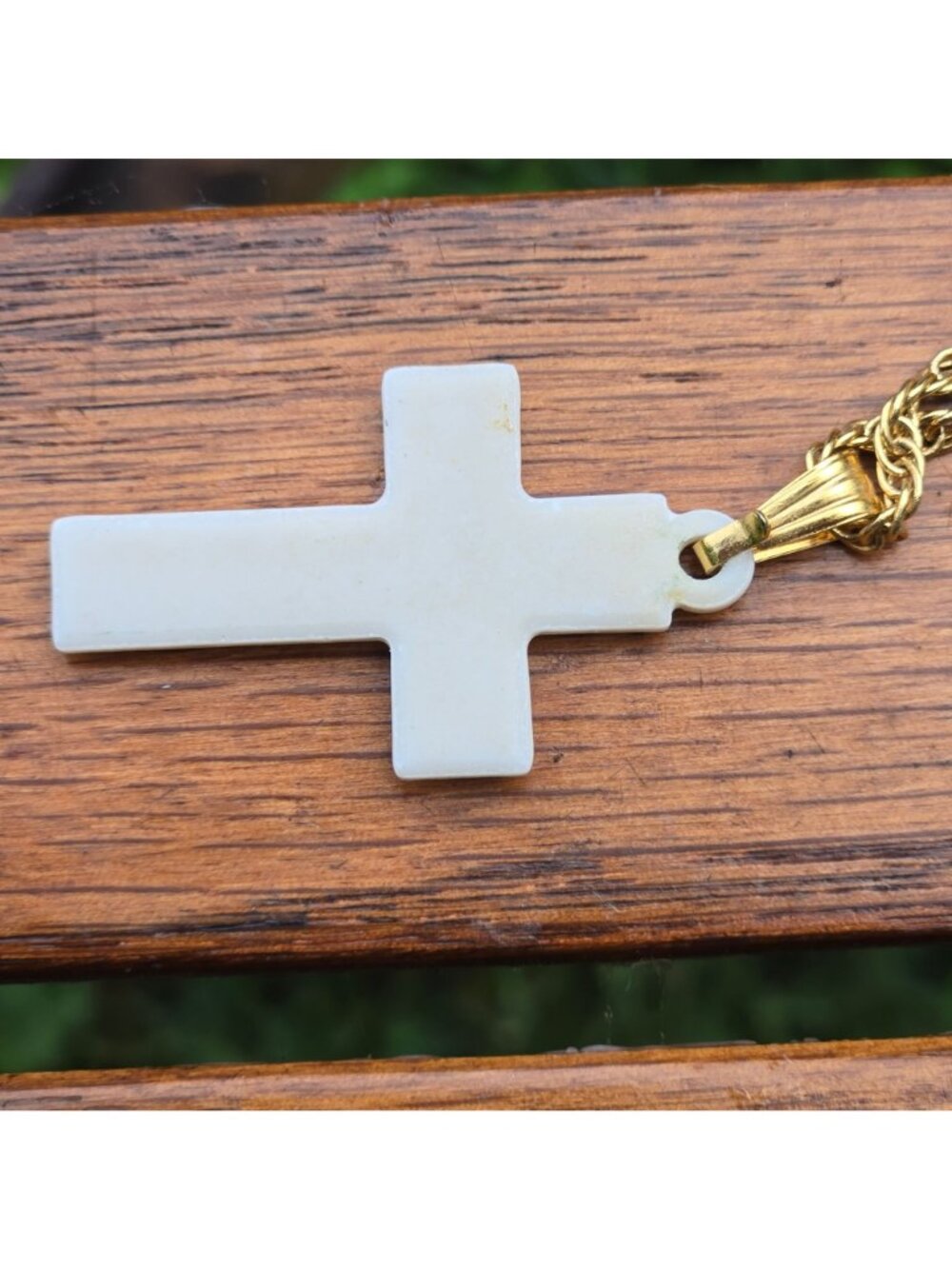 Vintage Ceramic Cross Pendant Necklace With Floral Painted Design & Gold-Tone Ch - Picture 6 of 12